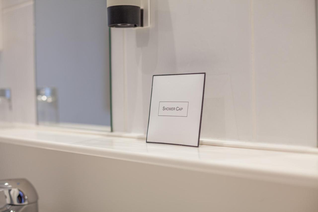 Hotel Monaco Zeebrugge Beach By Rikas Hotels ภายนอก รูปภาพ