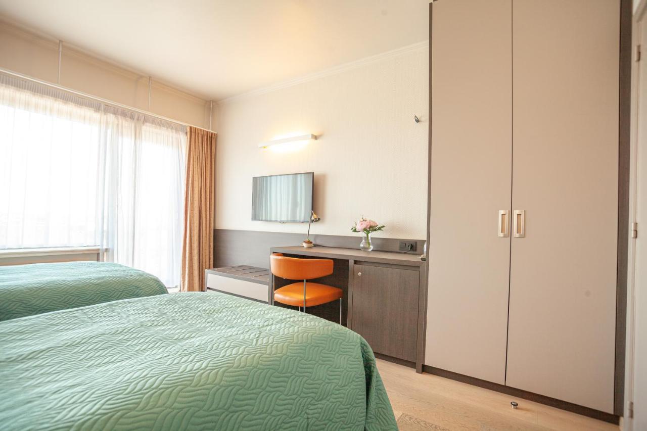 Hotel Monaco Zeebrugge Beach By Rikas Hotels ภายนอก รูปภาพ