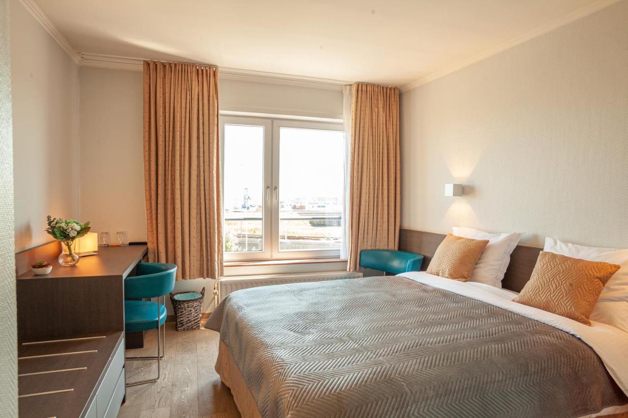 Hotel Monaco Zeebrugge Beach By Rikas Hotels ภายนอก รูปภาพ