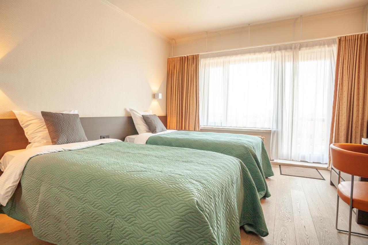 Hotel Monaco Zeebrugge Beach By Rikas Hotels ภายนอก รูปภาพ
