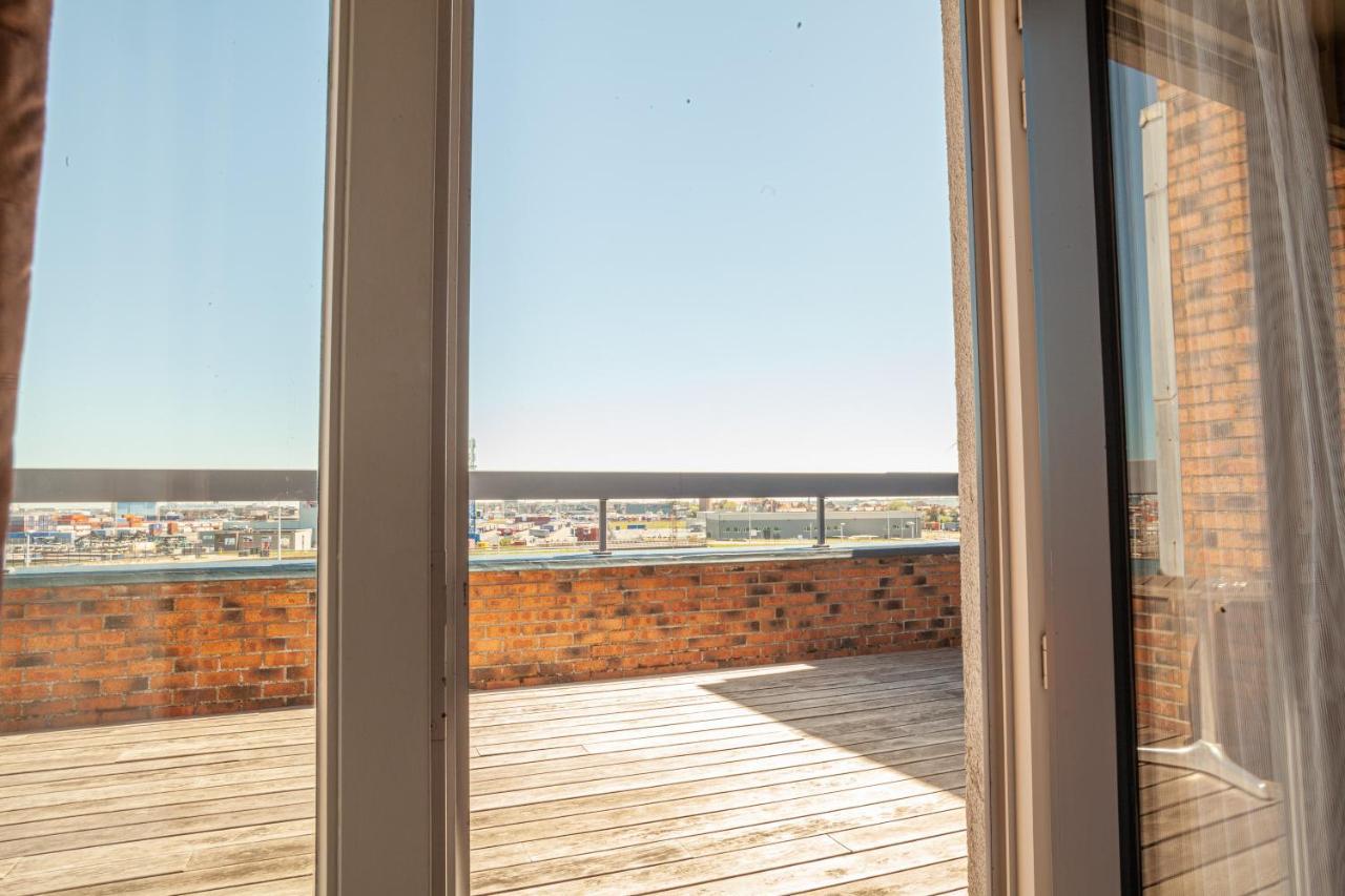 Hotel Monaco Zeebrugge Beach By Rikas Hotels ภายนอก รูปภาพ