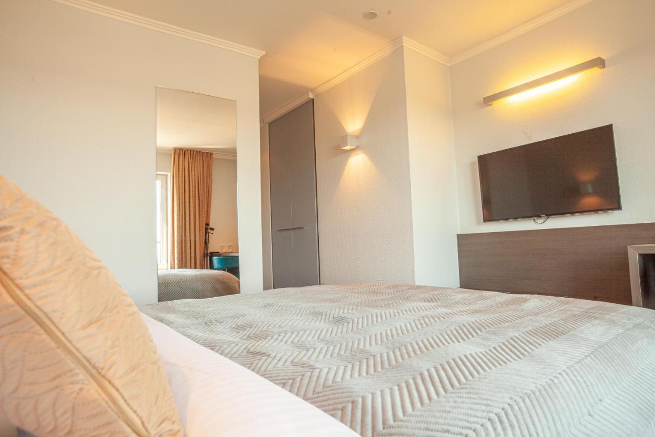 Hotel Monaco Zeebrugge Beach By Rikas Hotels ภายนอก รูปภาพ