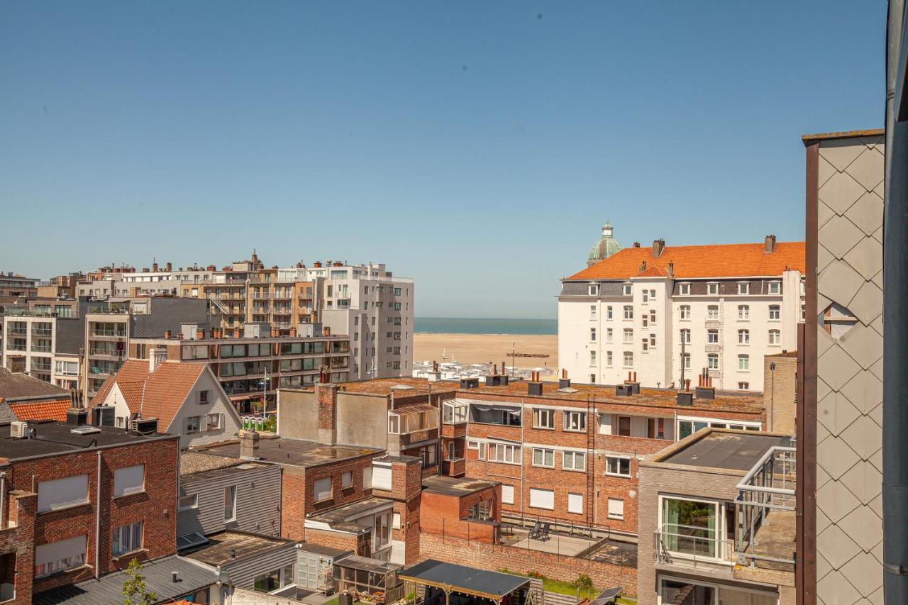 Hotel Monaco Zeebrugge Beach By Rikas Hotels ภายนอก รูปภาพ