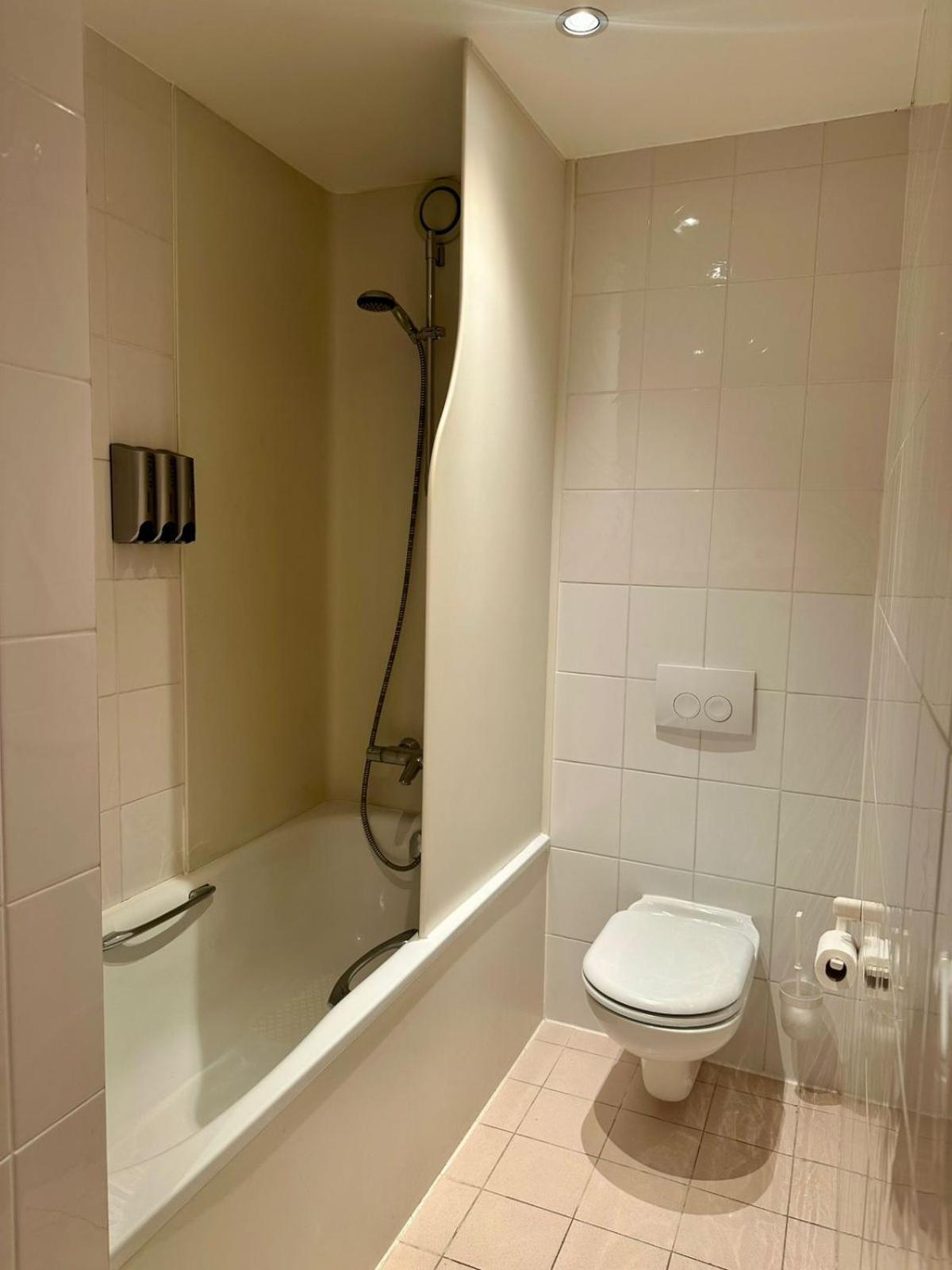 Hotel Monaco Zeebrugge Beach By Rikas Hotels ภายนอก รูปภาพ